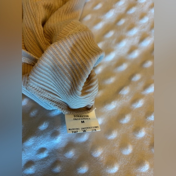 Amazon Women’s Tan White Cut Out Maxi Body Con Dress - Picture 4 of 4